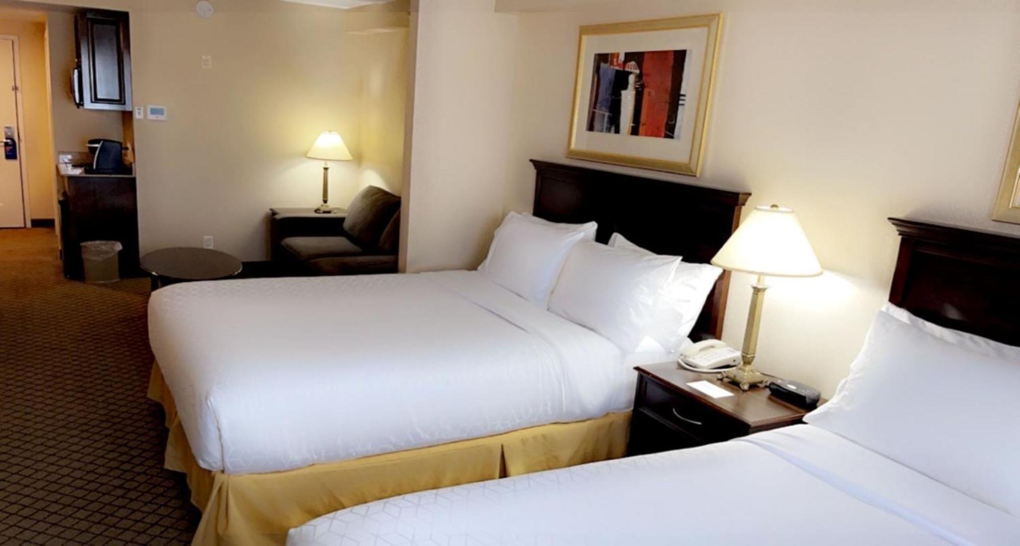 Holiday Inn Express & Suites Huntsville By Ihg Extérieur photo