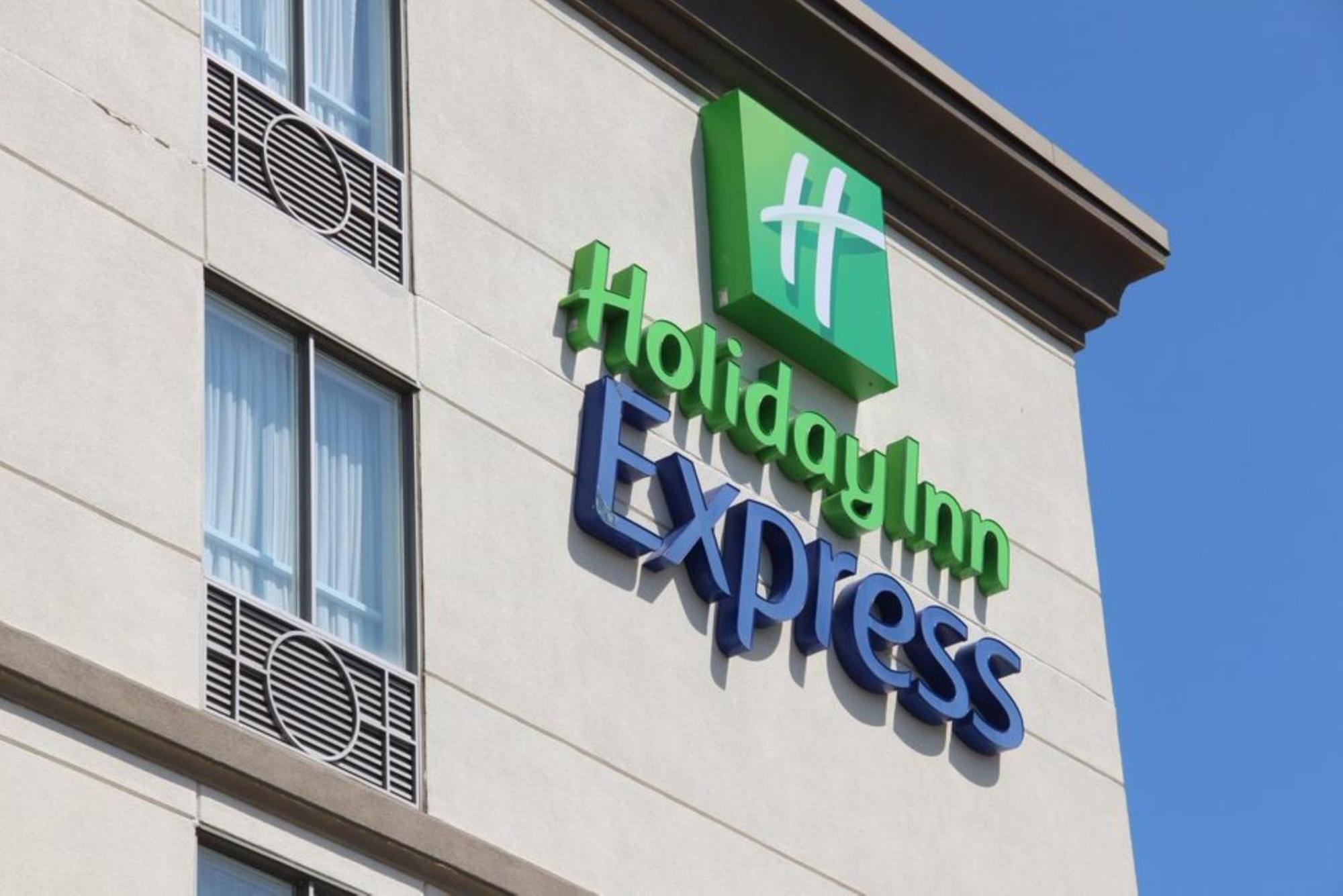 Holiday Inn Express & Suites Huntsville By Ihg Extérieur photo